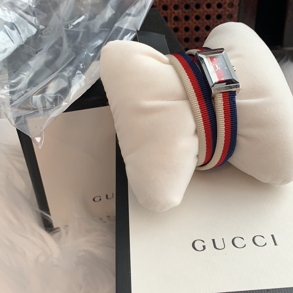 NWT 💯 Gucci Tri color watch - Picture 8 of 11